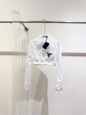 🚩steal Prada White Cropped Button-Down Shirt with Logo Patch